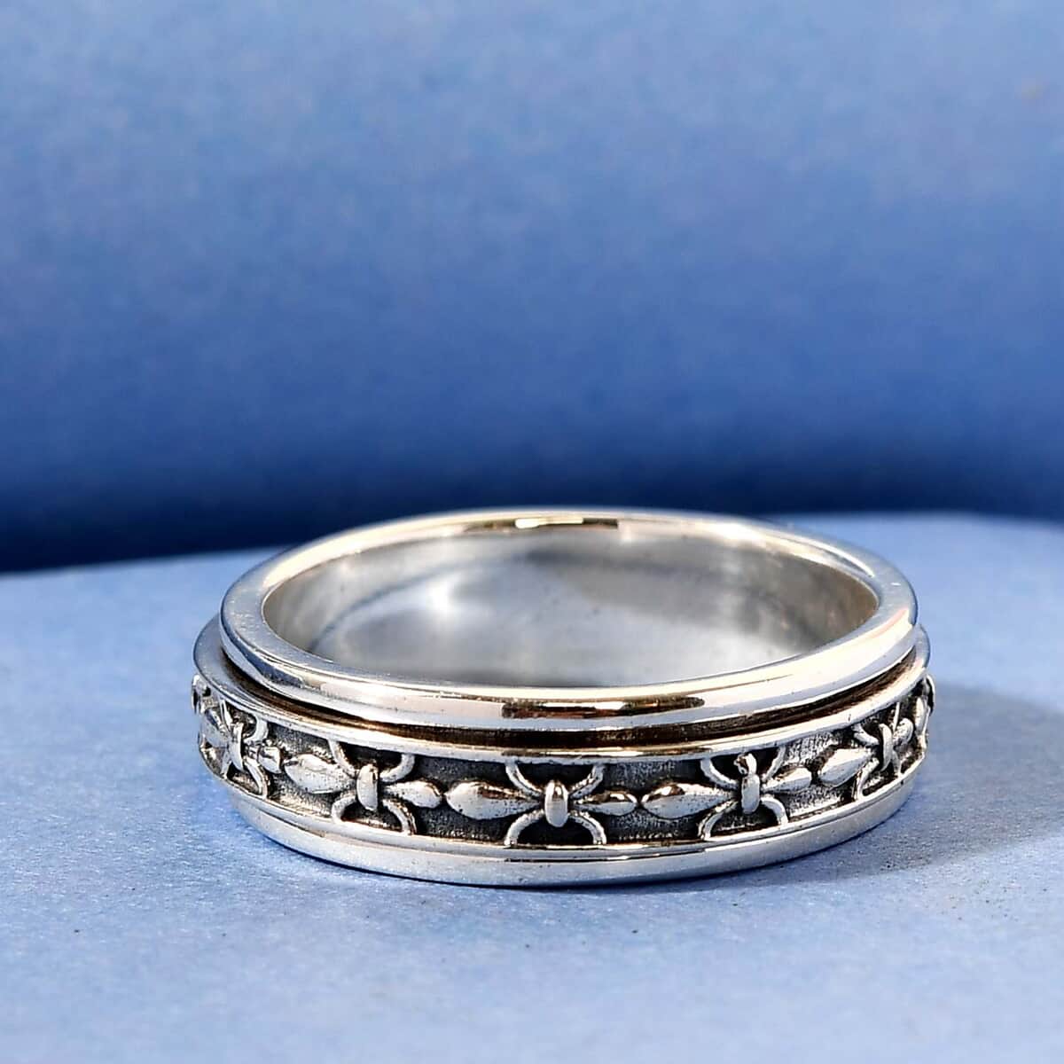 Spinner Band Ring, Promise Rings in Sterling Silver (Size 11.0) 4.65 Grams image number 2