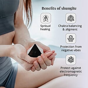 Shungite Pyramid 5cm Approx. 268.00 ctw