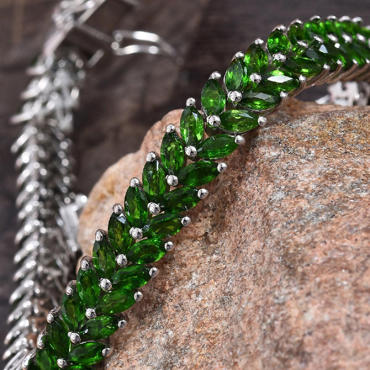 Russian hot sale diopside bracelet