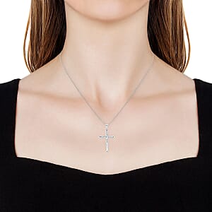 Sterling Silver Cross Pendant Necklace 18 Inches 2.30 Grams