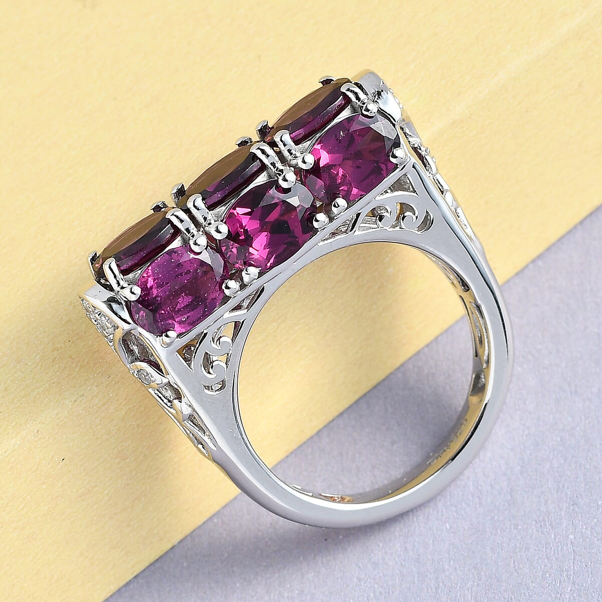 Top Rated Orissa Rhodolite Garnet and Natural White Zircon Ring in Platinum Over Sterling Silver (Size 9.0) 8.25 ctw image number 1