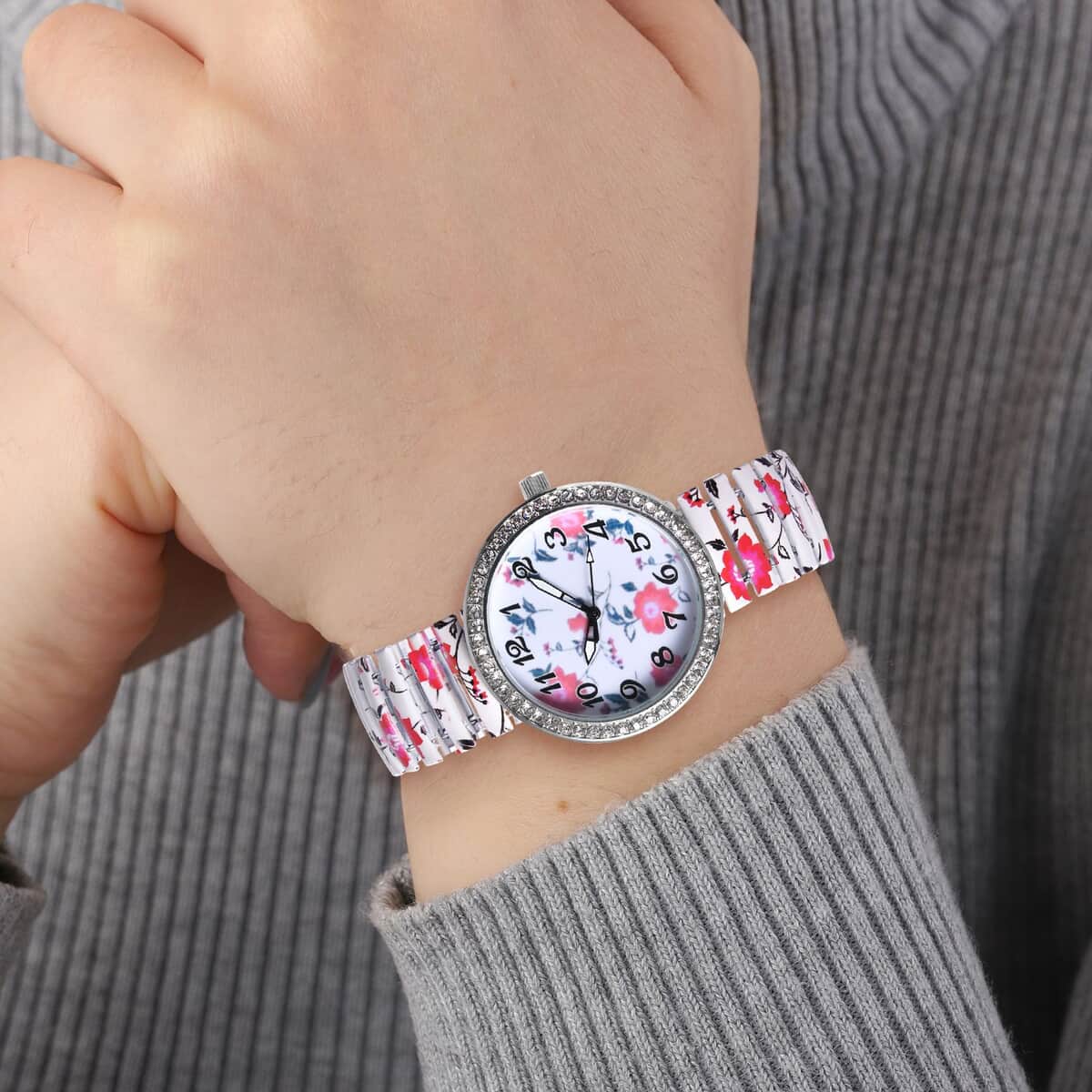 Strada Austrian Crystal Japanese Movement White, Red Flower Watch with Stainless Steel Strap (40mm) , Designer Bracelet Watch , Analog Luxury Wristwatch image number 2
