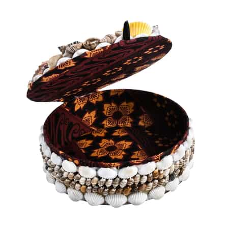 Multi Color Sea Shell Encrusted Round Shaped Jewelry Box image number 3