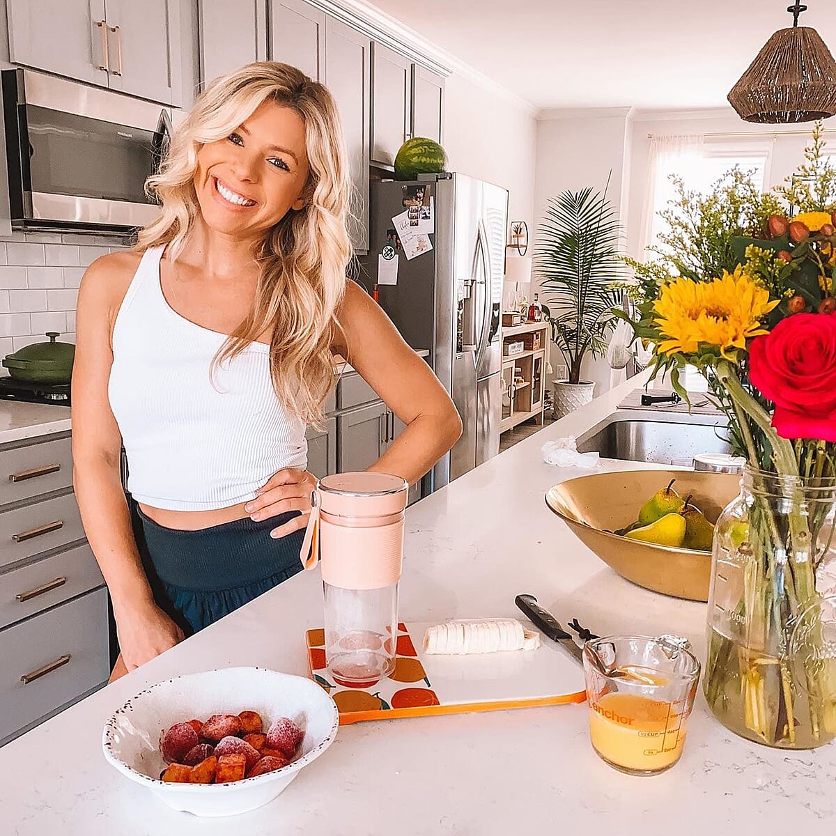 Pink Lightweight Portable Juicer Blender with USB image number 5