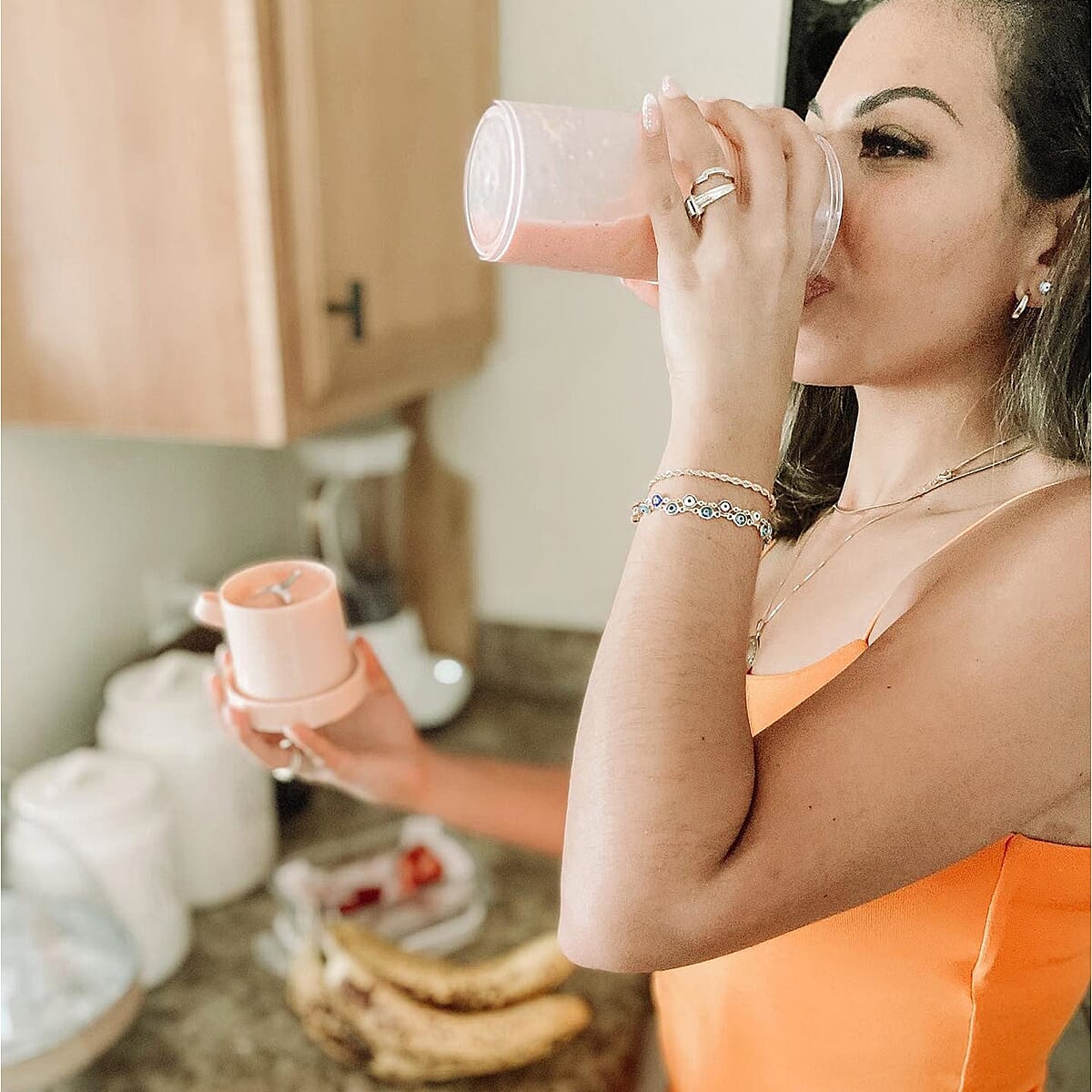 Pink Lightweight Portable Juicer Blender with USB image number 6