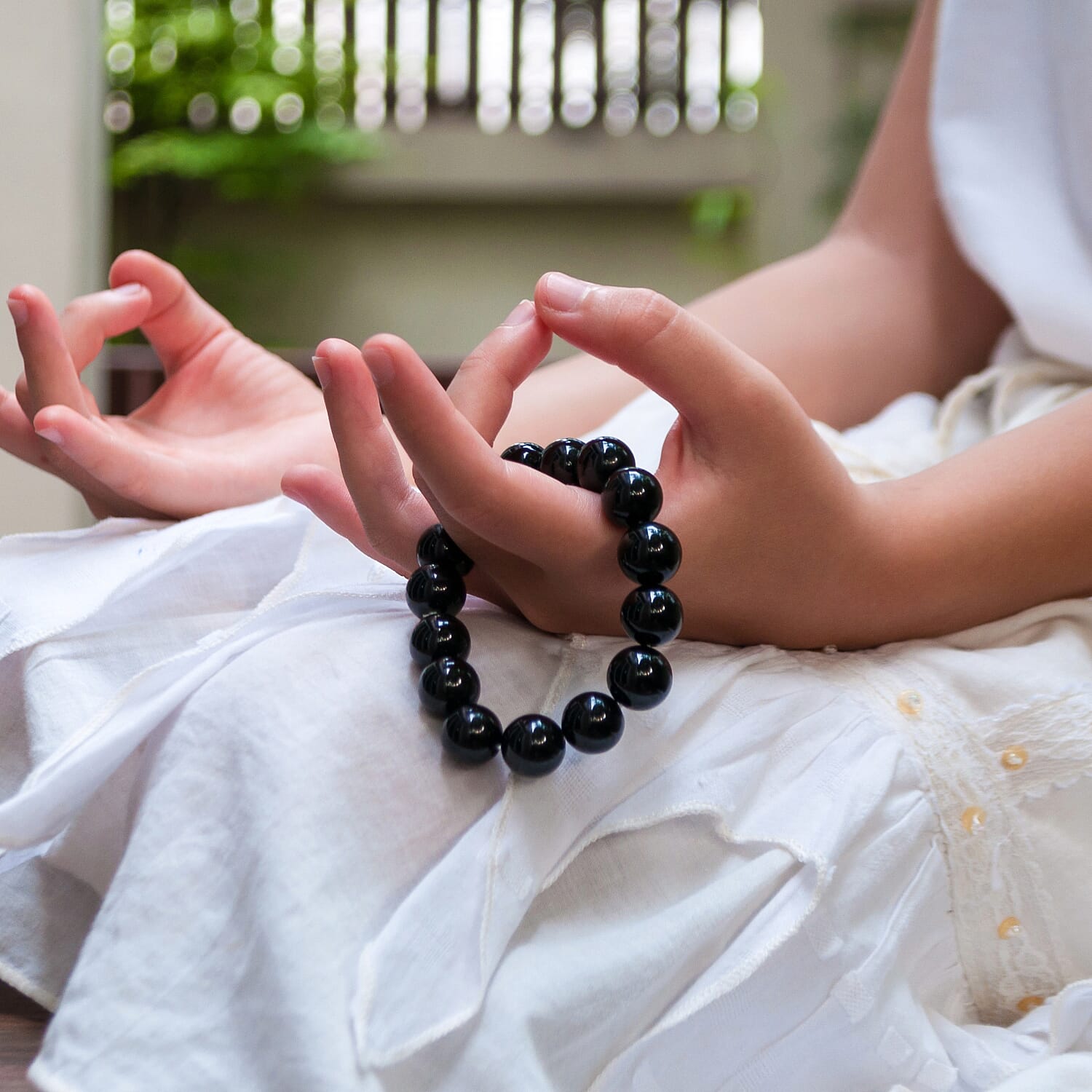 Shungite Beaded Stretch Bracelet 128.00 ctw
