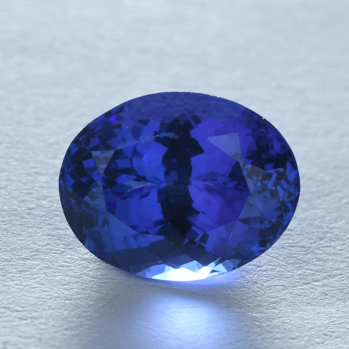 Certified & Appraised AAAA Tanzanite Faceted (Ovl 11.31x9.26) 4.76 ctw image number 1