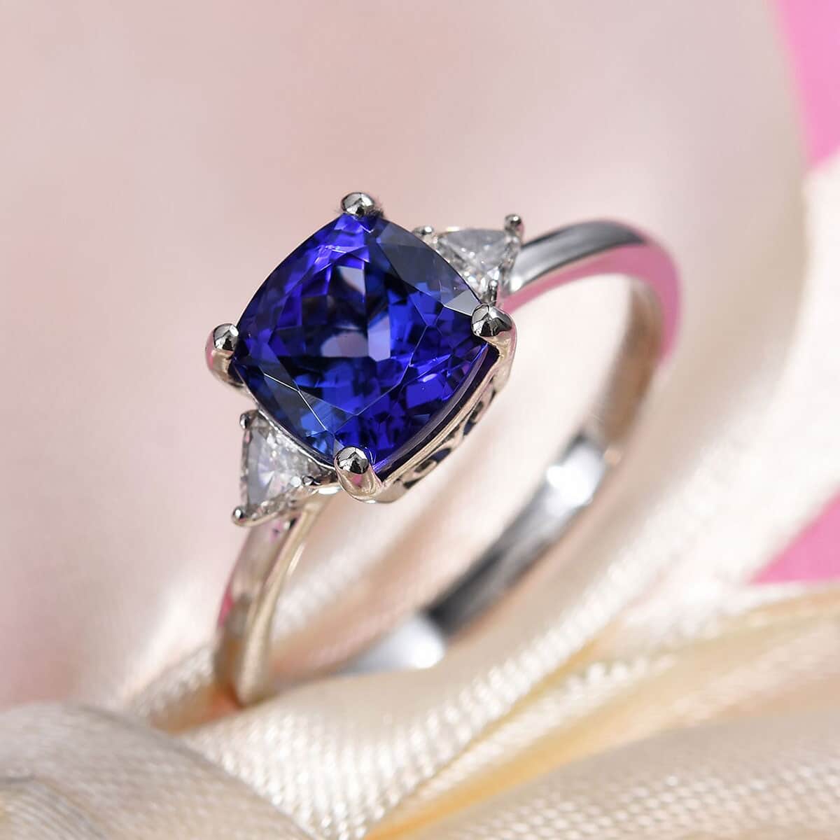 RHAPSODY 2.75 ctw AAAA Tanzanite and Diamond E-F VS1 Ring in 950 Platinum 4.30 Grams image number 1