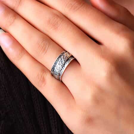 Sterling Silver Floral Spinner Ring, Anxiety Ring for Women, Fidget Rings for Anxiety for Women, Stress Relieving Anxiety Ring (Size 5.0) (6.50 g) image number 3
