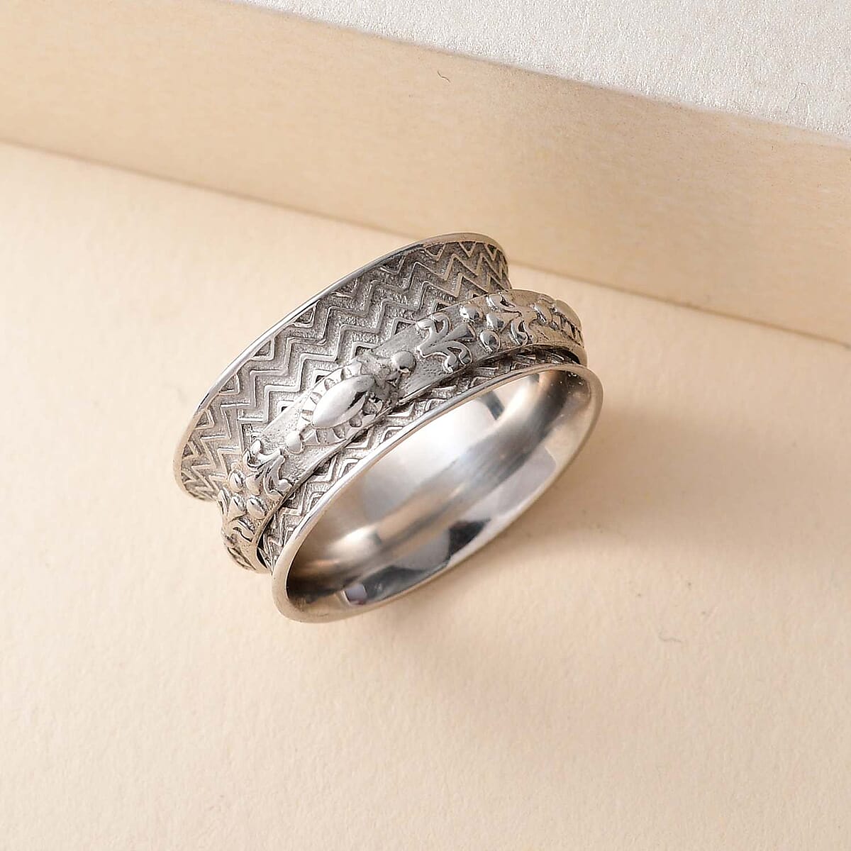 Sterling Silver Filigree Spinner Band Ring, Promise Rings (Size 7.0) 3.90 Grams image number 3