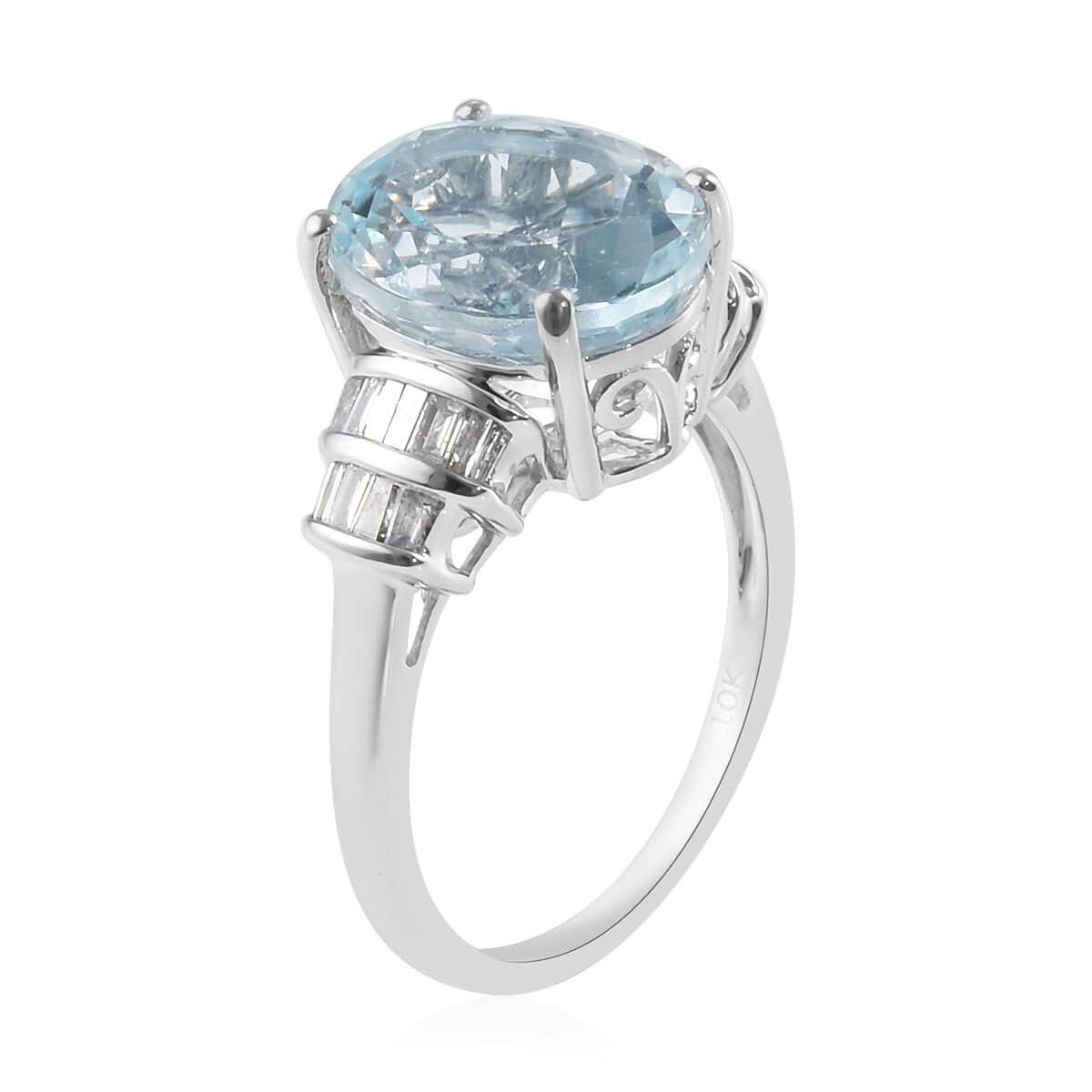 4.35 ctw Espirito Santo Aquamarine and Diamond G-H I3 Ring in 10K White Gold 3 Grams (Size 8) image number 3