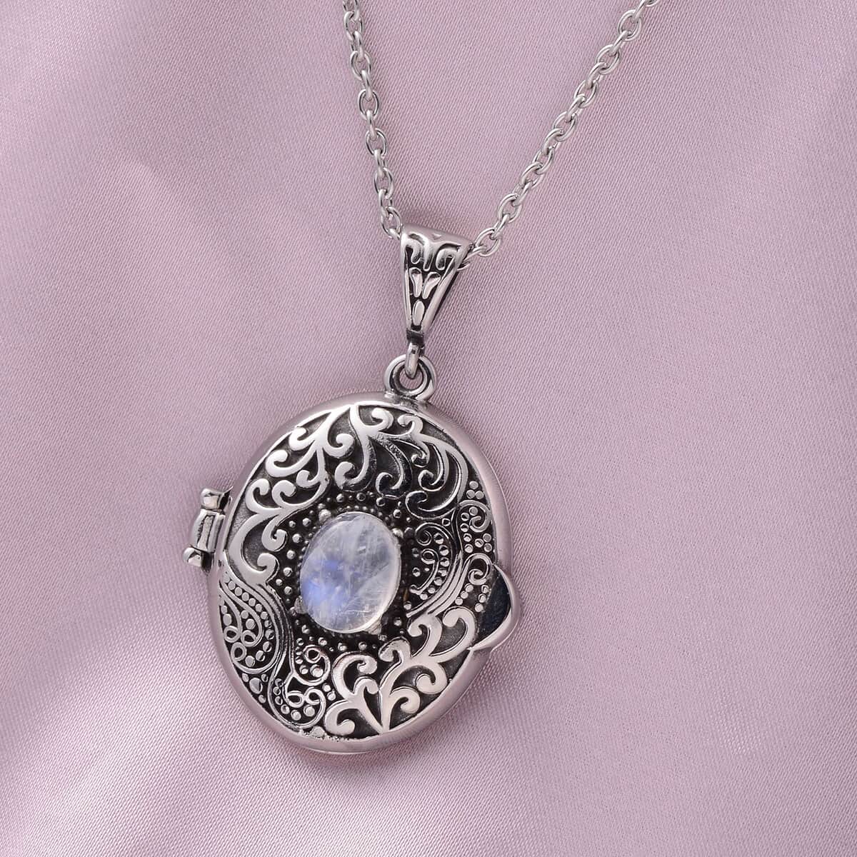 Sri Lankan Silver Moonstone Locket Pendant Necklace in Black Oxidized Stainless Steel 24 Inches image number 1