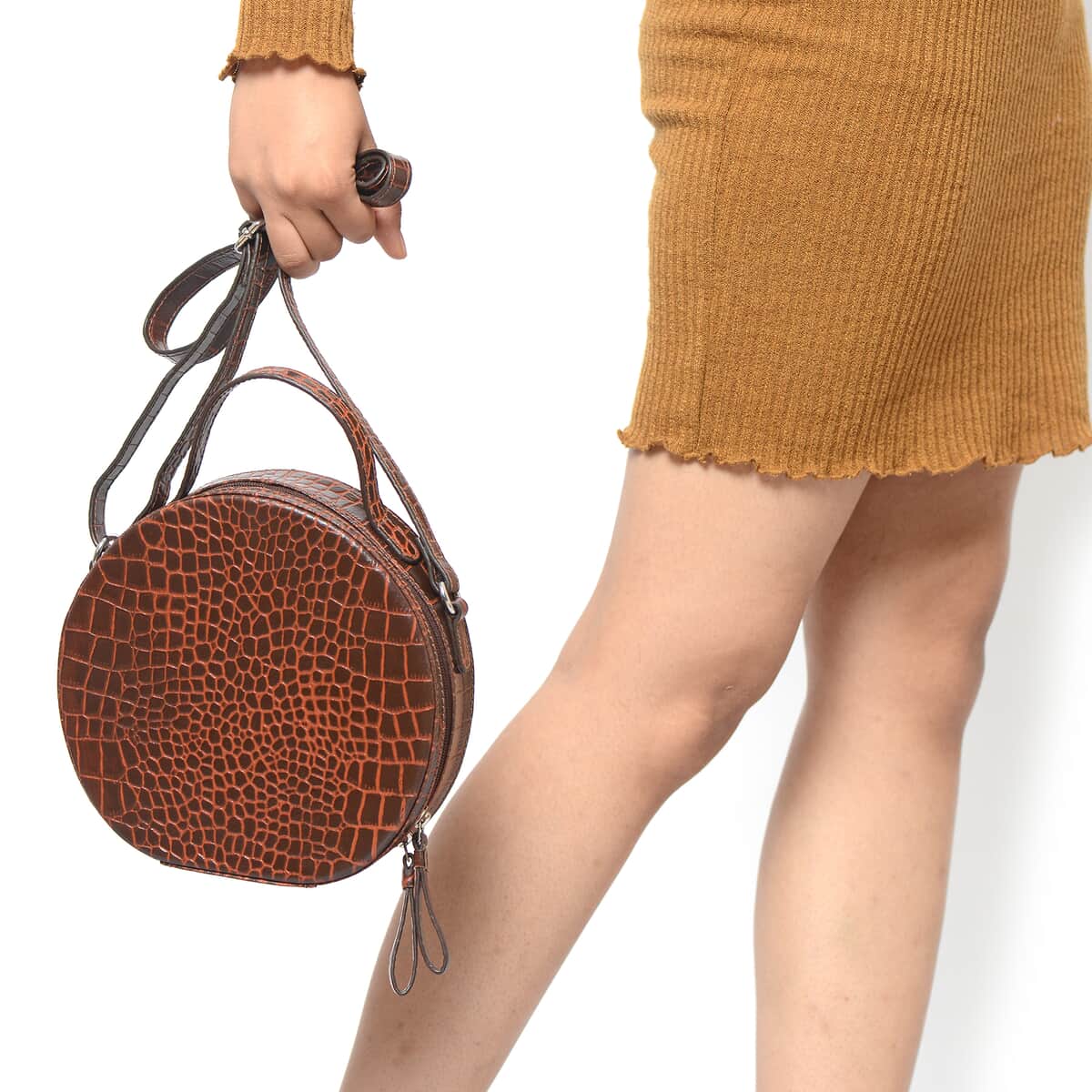 Shop LC Genuine Leather Weaving Round Crossbody Bag with Detachable Strap