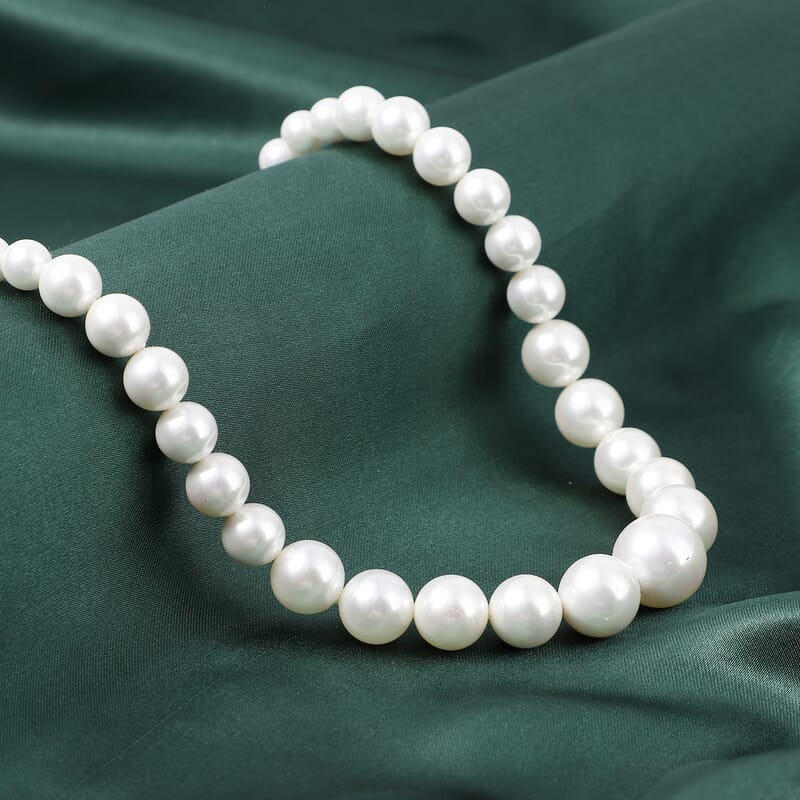 White Shell Pearl Beaded Necklace 20 Inches in Silvertone Magnetic Clasp