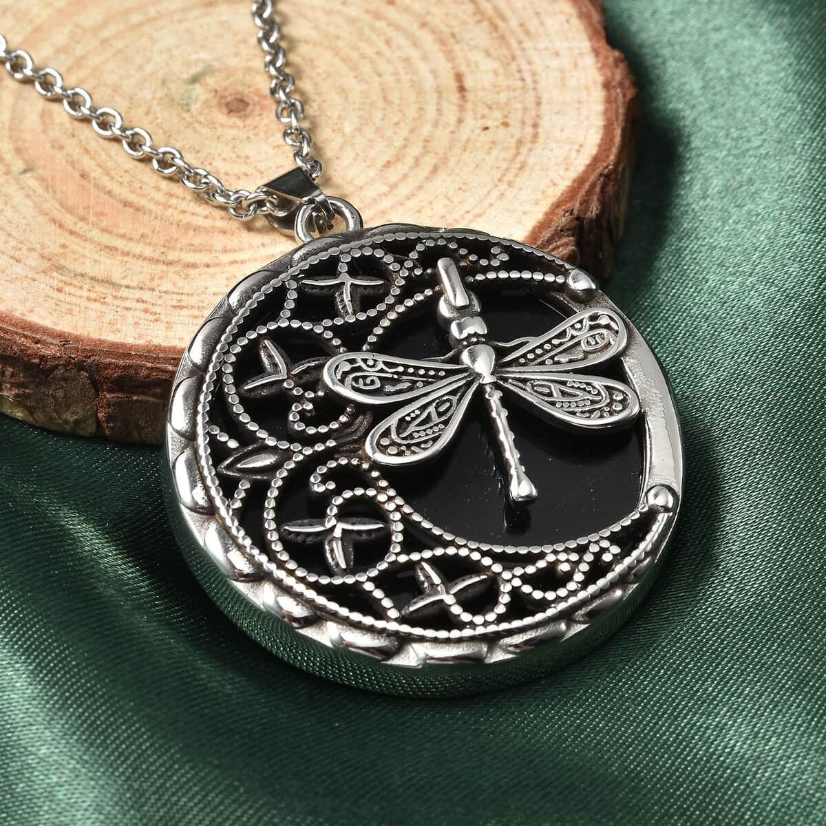 Enhanced Black Agate Necklace in Black Oxidized Stainless Steel, Dragonfly Pendant, Silver Jewelry For Women 50.00 ctw  (20 Inches) image number 1