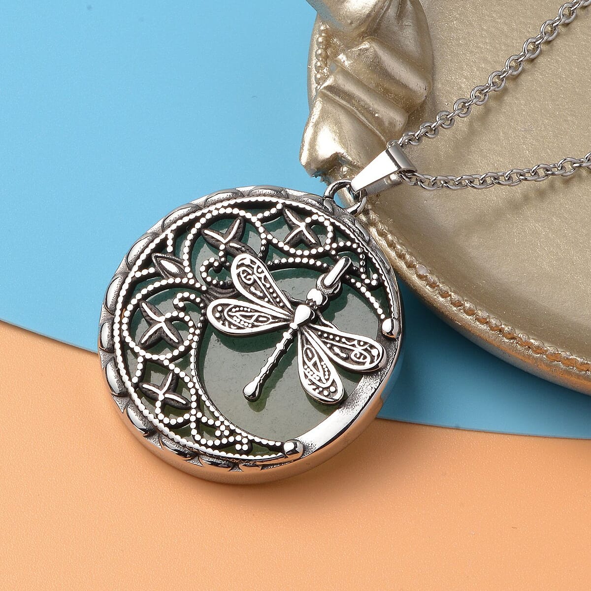 Green Aventurine 50.00 ctw Dragonfly Pendant Necklace in Black Oxidized Stainless Steel 20 Inches image number 1