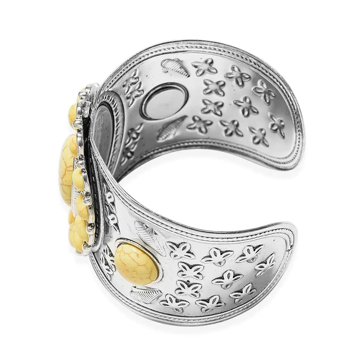 Yellow Howlite Gemstone 139.00 ctw Floral Cuff Bracelet 7.50-8.50 Inch, Earrings and Pendant Necklace 26-30 Inches in Silvertone image number 8