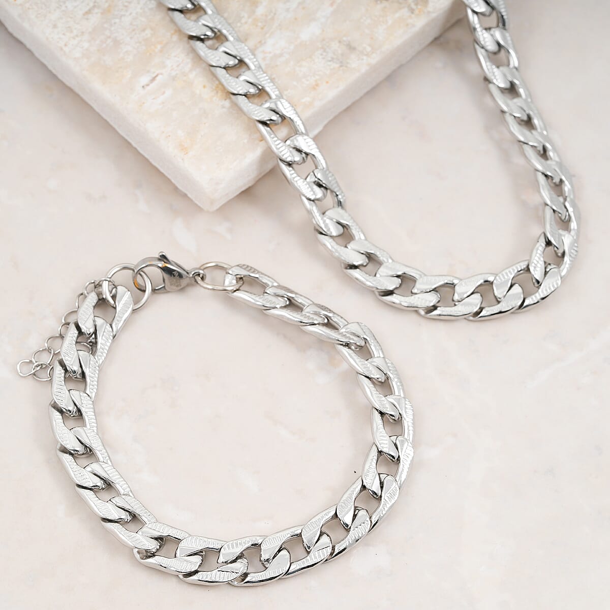 Curb Bracelet and Necklac in Stainless Steel image number 1