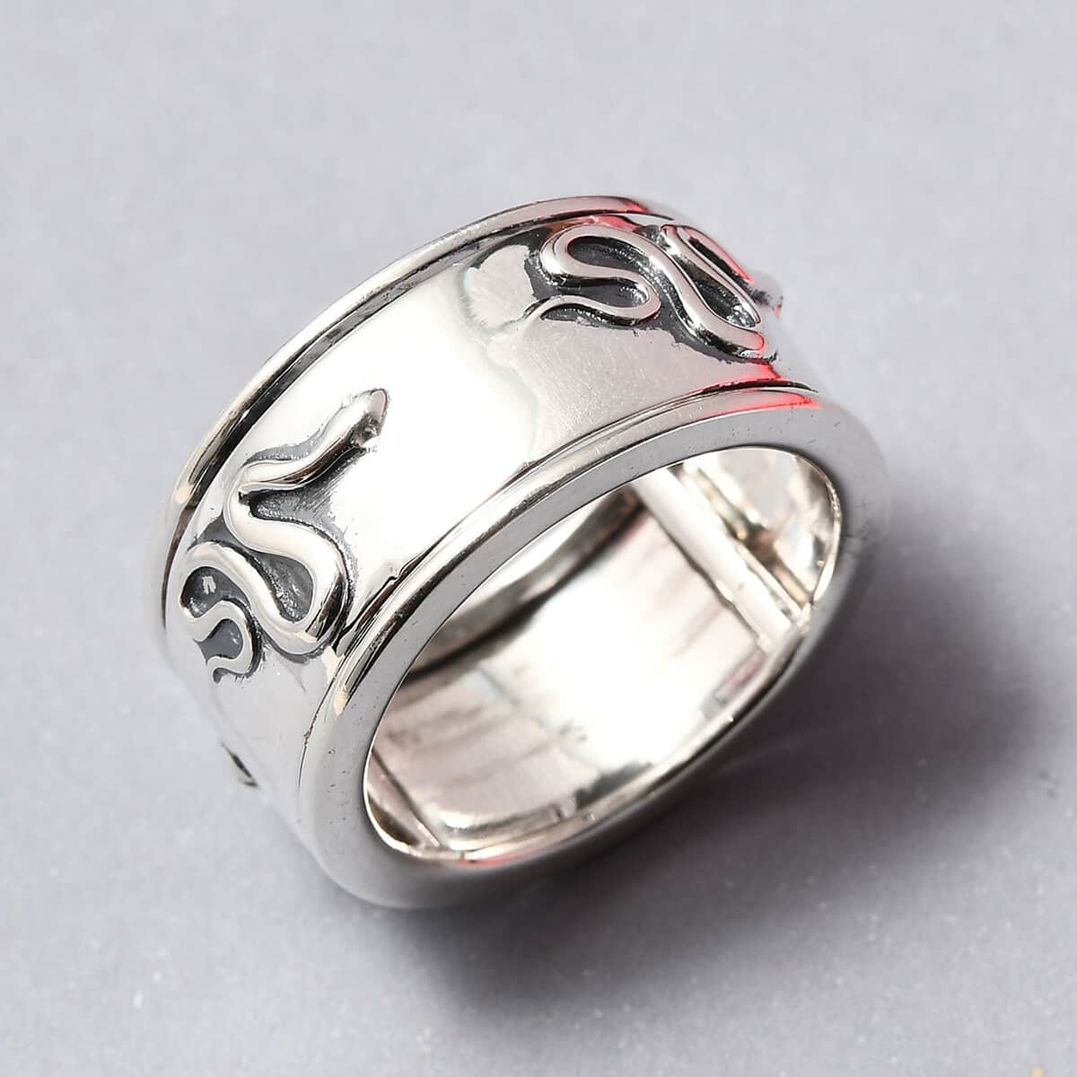 Sterling Silver Snake Spinner Ring, Fidget Rings for Anxiety, Stress Relieving Anxiety Ring Band, Promise Rings 6 g (Size 5) image number 1