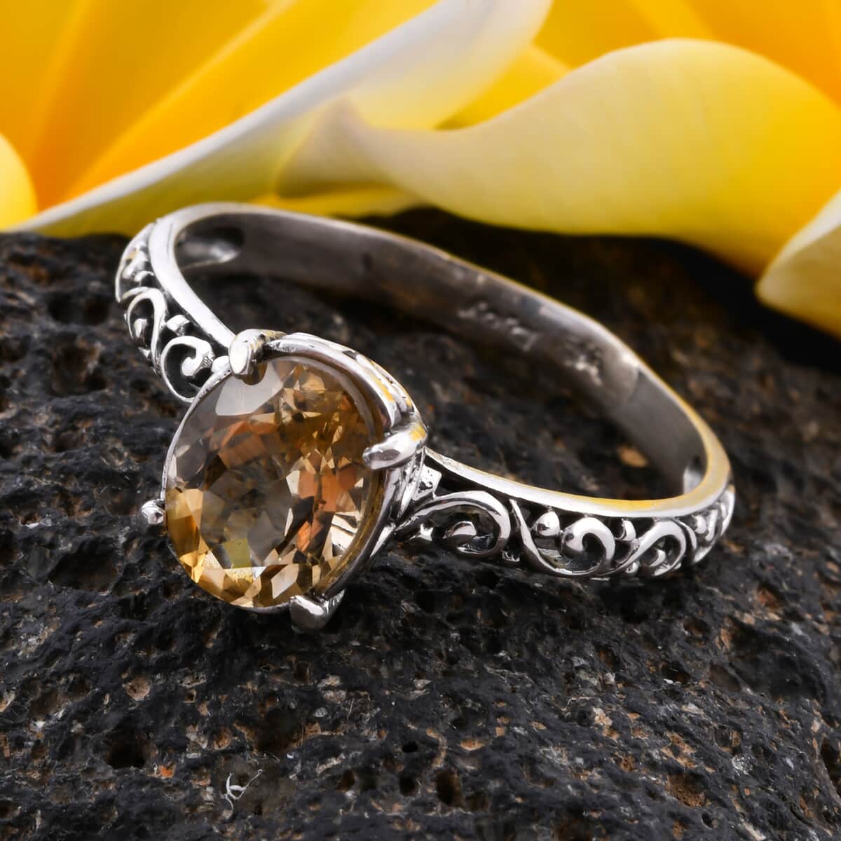 Brazilian Citrine Ring in Sterling Silver (Size 11.0) 1.65 ctw image number 1