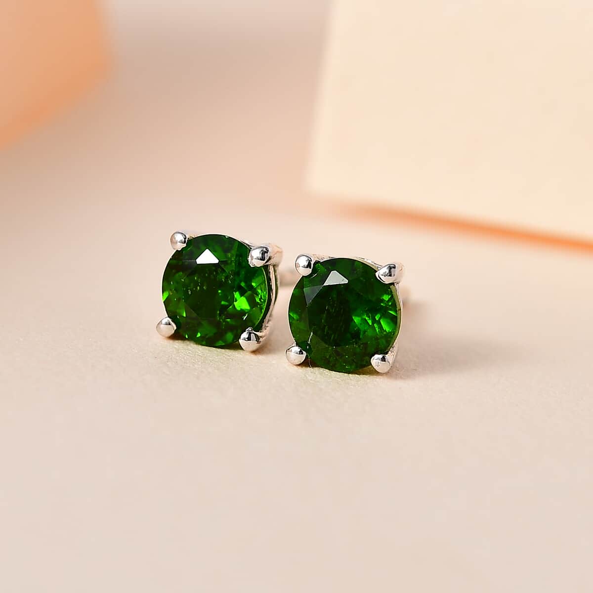 Natural Chrome Diopside Solitaire Stud Earrings in Platinum Over Sterling Silver 1.15 ctw image number 1