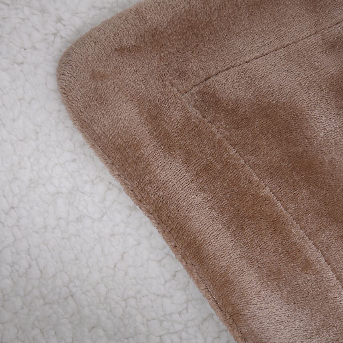 Homesmart Taupe 3 Layer Quilted Microfiber Flannel and Sherpa Reversible Comforter and Set of 2 Shams, Microfiber Comforter, Best Comforter Sets, Bed Comforters, Comforter Set for Bedroom image number 6