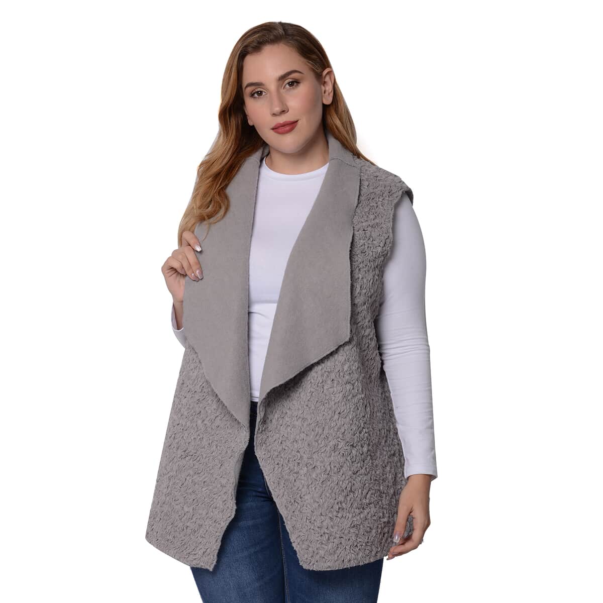 Passage Gray Faux Shearling Vest (L/XL, 100% Polyester) image number 0