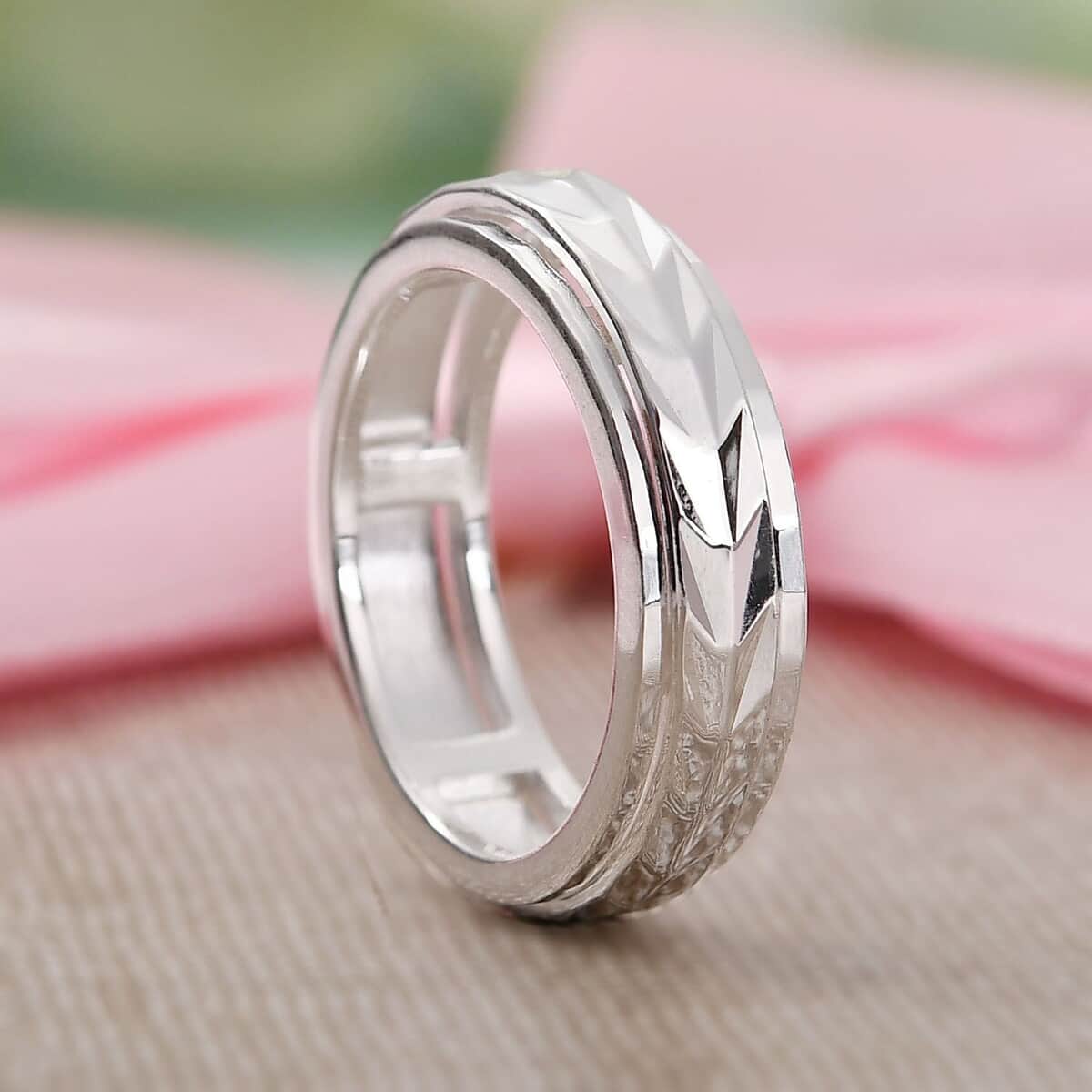 Diamond Cut Spinner Ring in Sterling Silver, Fidget Rings for Anxiety, Promise Rings, Band Ring For Gift 3.65 Grams (Size 6.00) image number 1