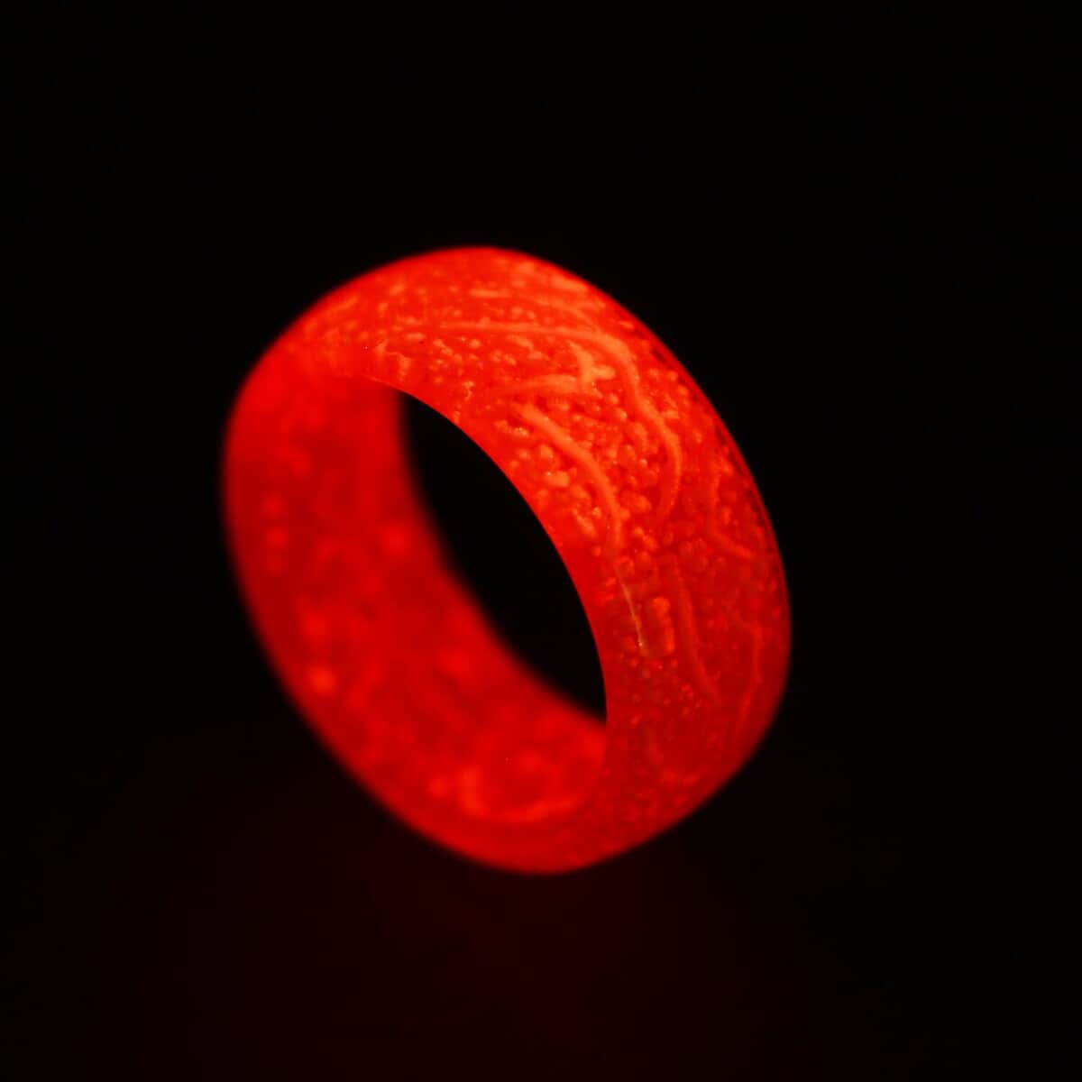 Glow in the Dark Orange Resin Band Ring (Size 6.0) image number 1