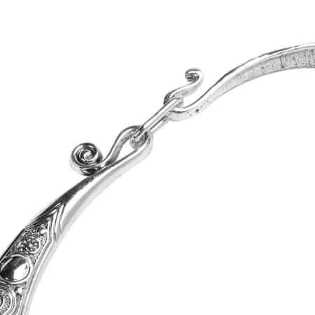 Elephant Earrings and Necklace 16 Inches in Silvertone and Stainless Steel image number 4
