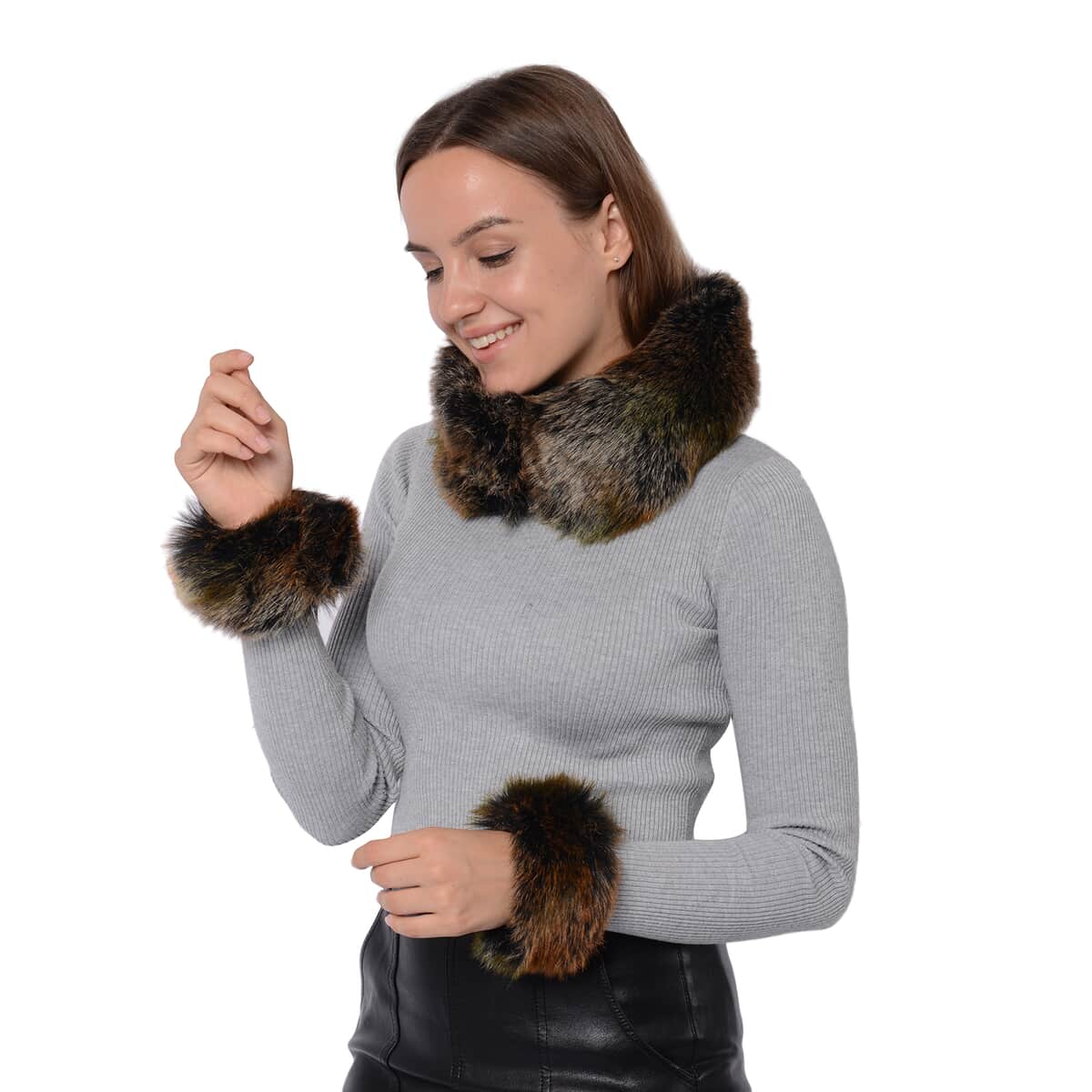 Green 100% Polyester Faux Fur Scarf and Hand Cuffs image number 1
