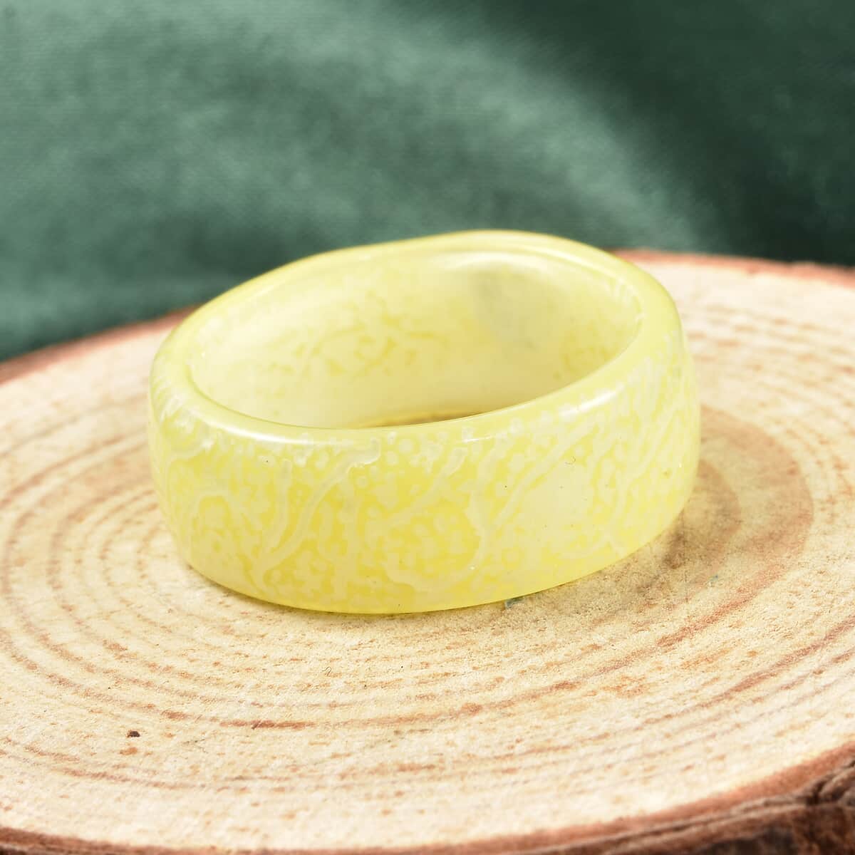 Glow in the Dark Yellow Resin Band Ring (Size 9.0) image number 1