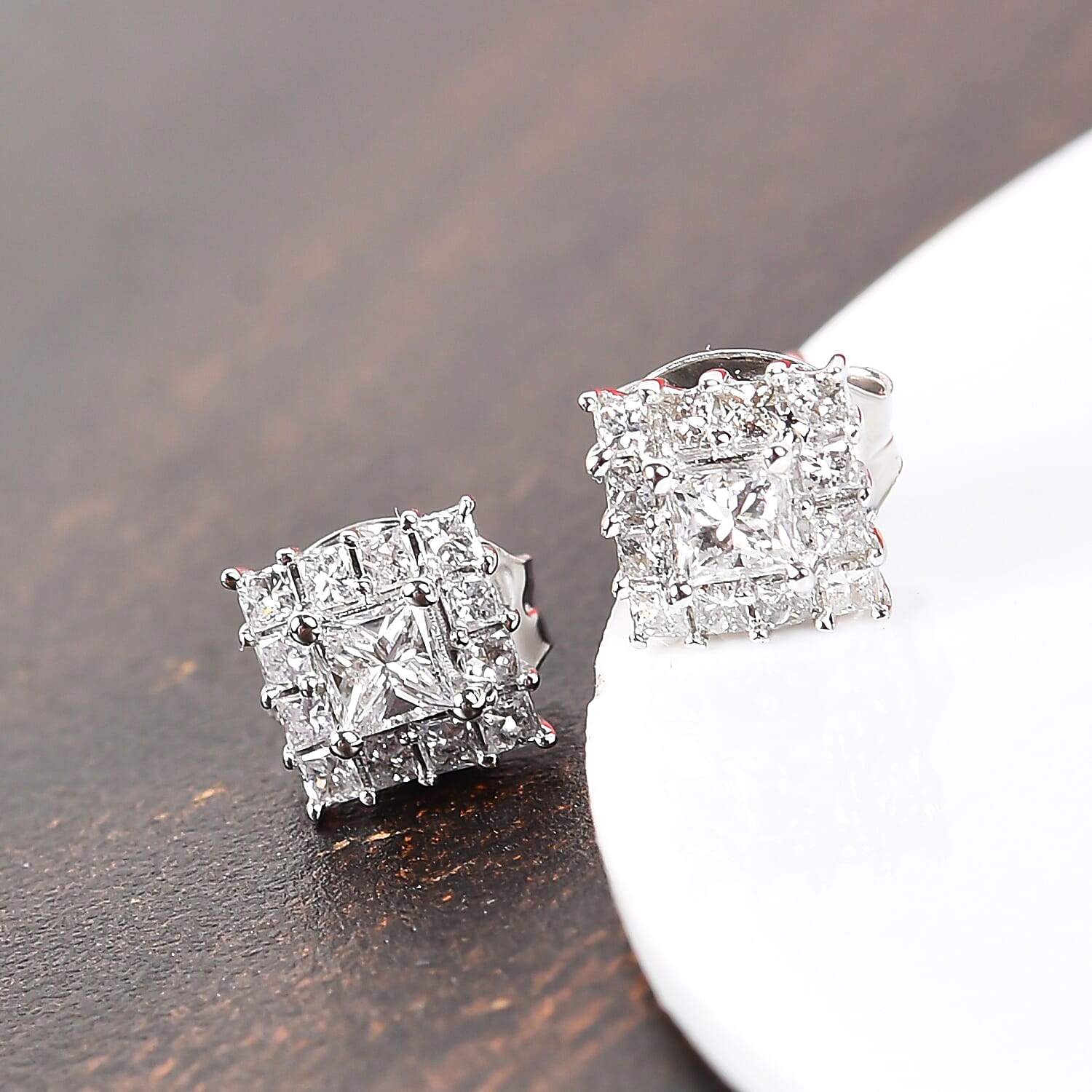 Luxoro Diamond G-H I3  0.50 ctw Stud Earrings in 10K White Gold