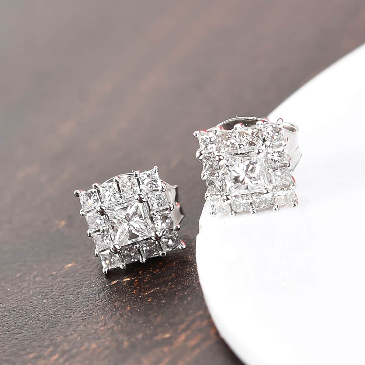 Diamond G-H I3  0.50 ctw Stud Earrings in 10K White Gold image number 1