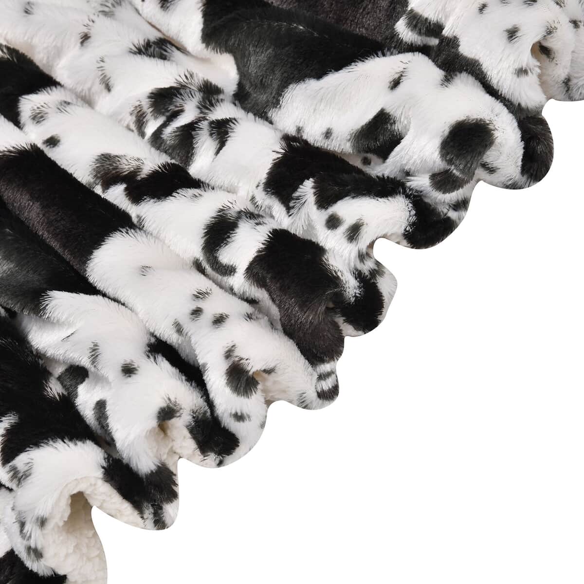 Homesmart Cow Pattern Faux Fur Soft and Cozy Reversible Sherpa Wearable Sleeve Blanket 100% Polyester image number 5