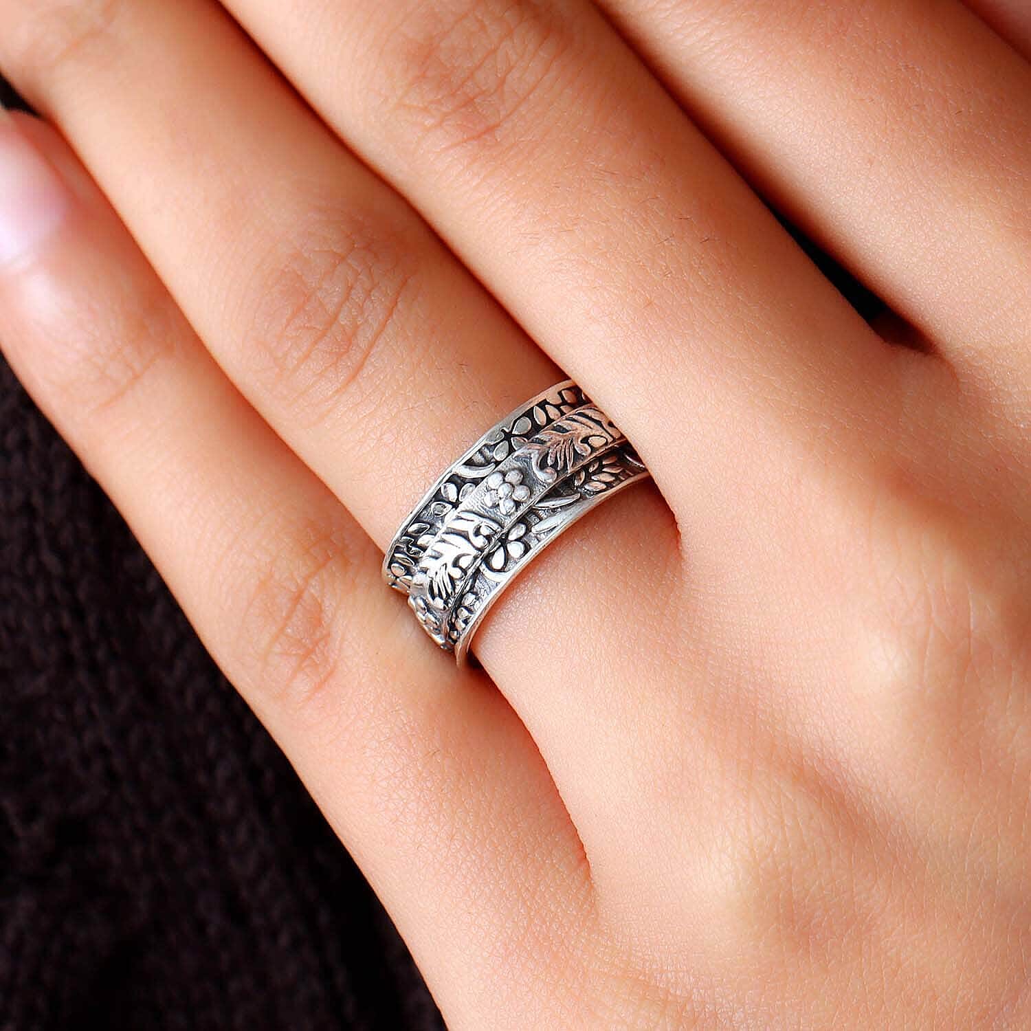 D'Joy Sterling Silver Spinner Band Ring (Size 6.0) 6.35 Grams