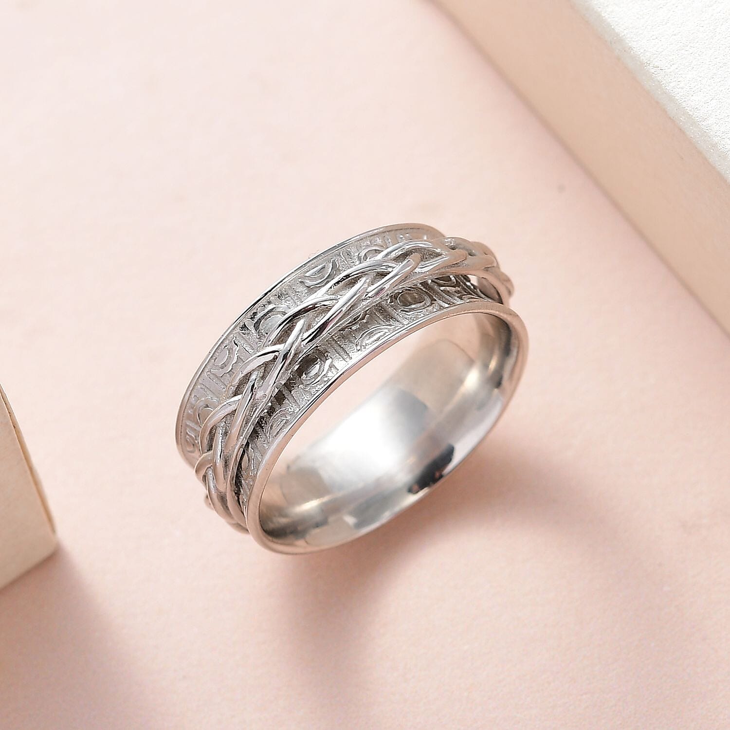 D'Joy Sterling Silver Ring (Size 6.0) 4.20 Grams