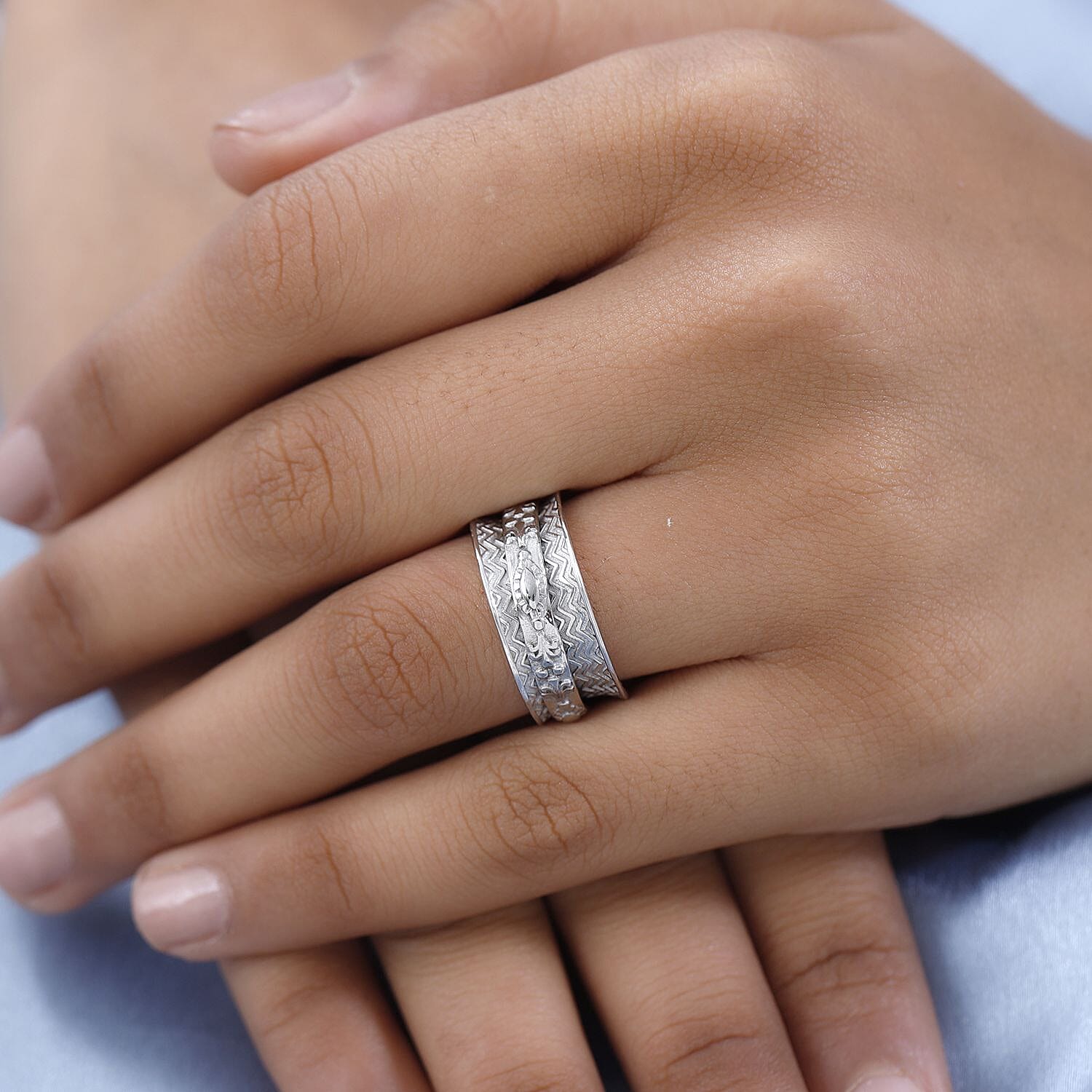 11 - Product card gallery slide 3 (10144291062043)