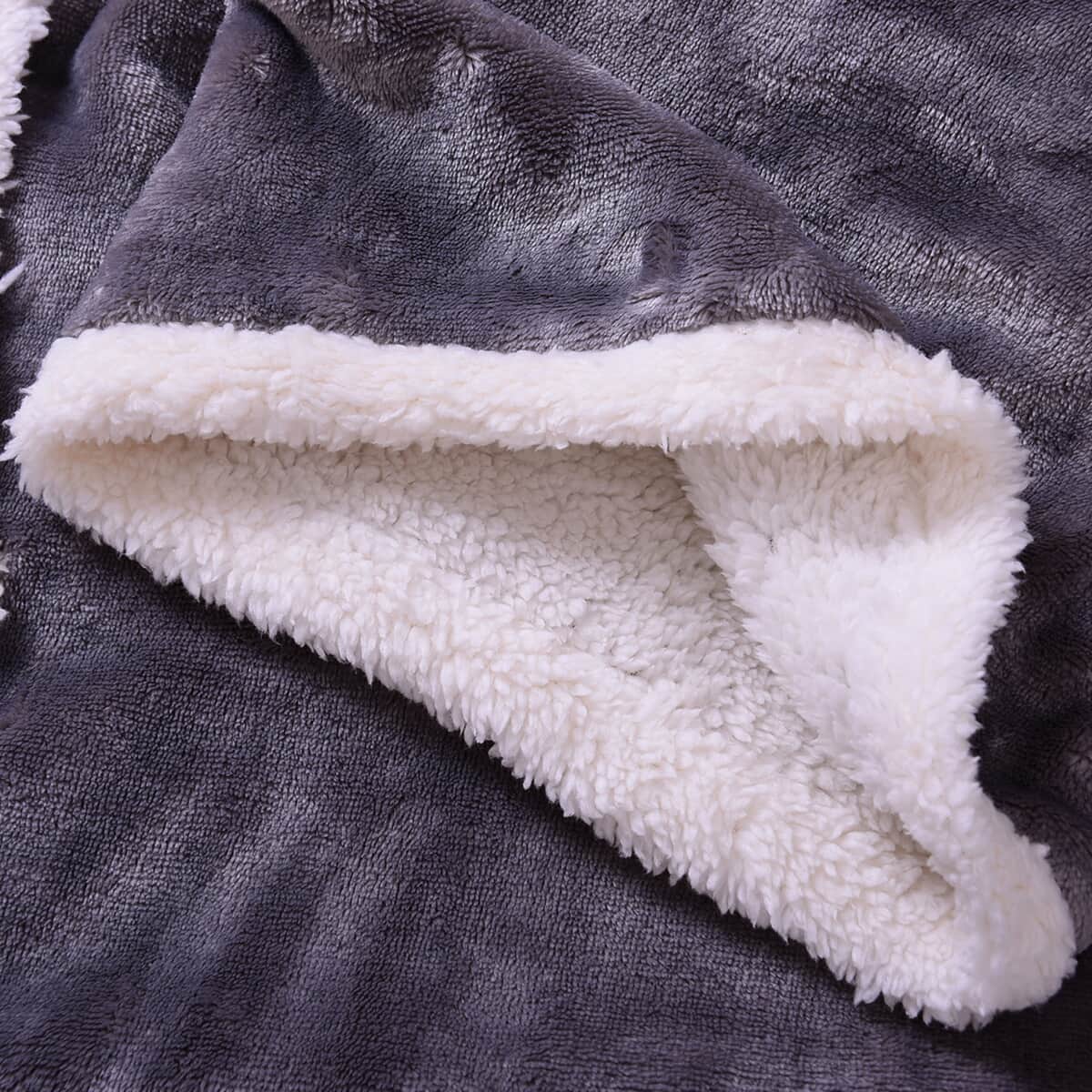 HOMESMART Gray Super Soft Flannel-Sherpa TV Blanket with Hood (55"x72", 100% Microfiber) image number 5