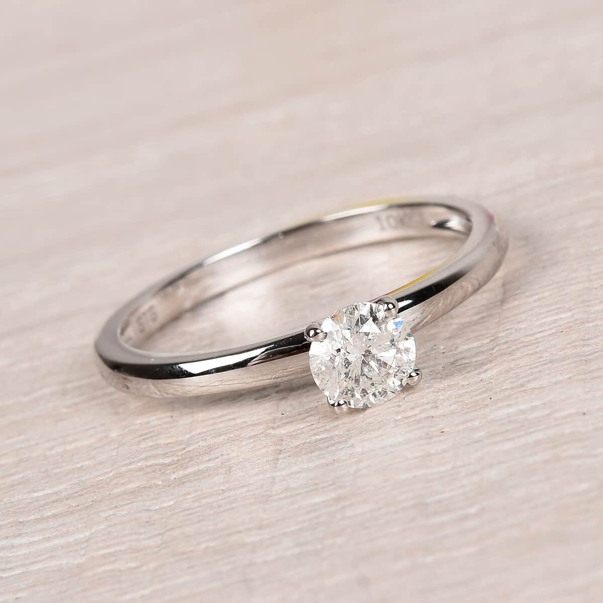 10K White Gold G-H I3 Diamond Ring (Size 7.0) 2 Grams 0.50 ctw image number 1