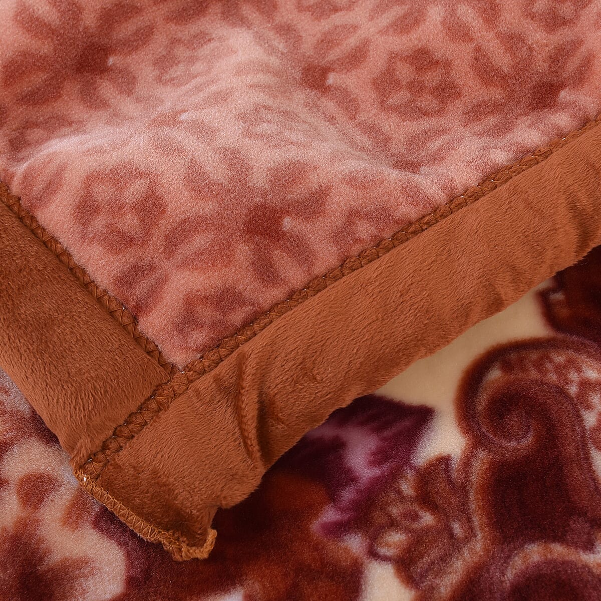 Homesmart 2 Ply Thick Raschel Faux Fur Blooming Flower Printed 1100 gsm Heavy Blanket (100% Microfiber) (Approx 8.8 lbs) image number 3