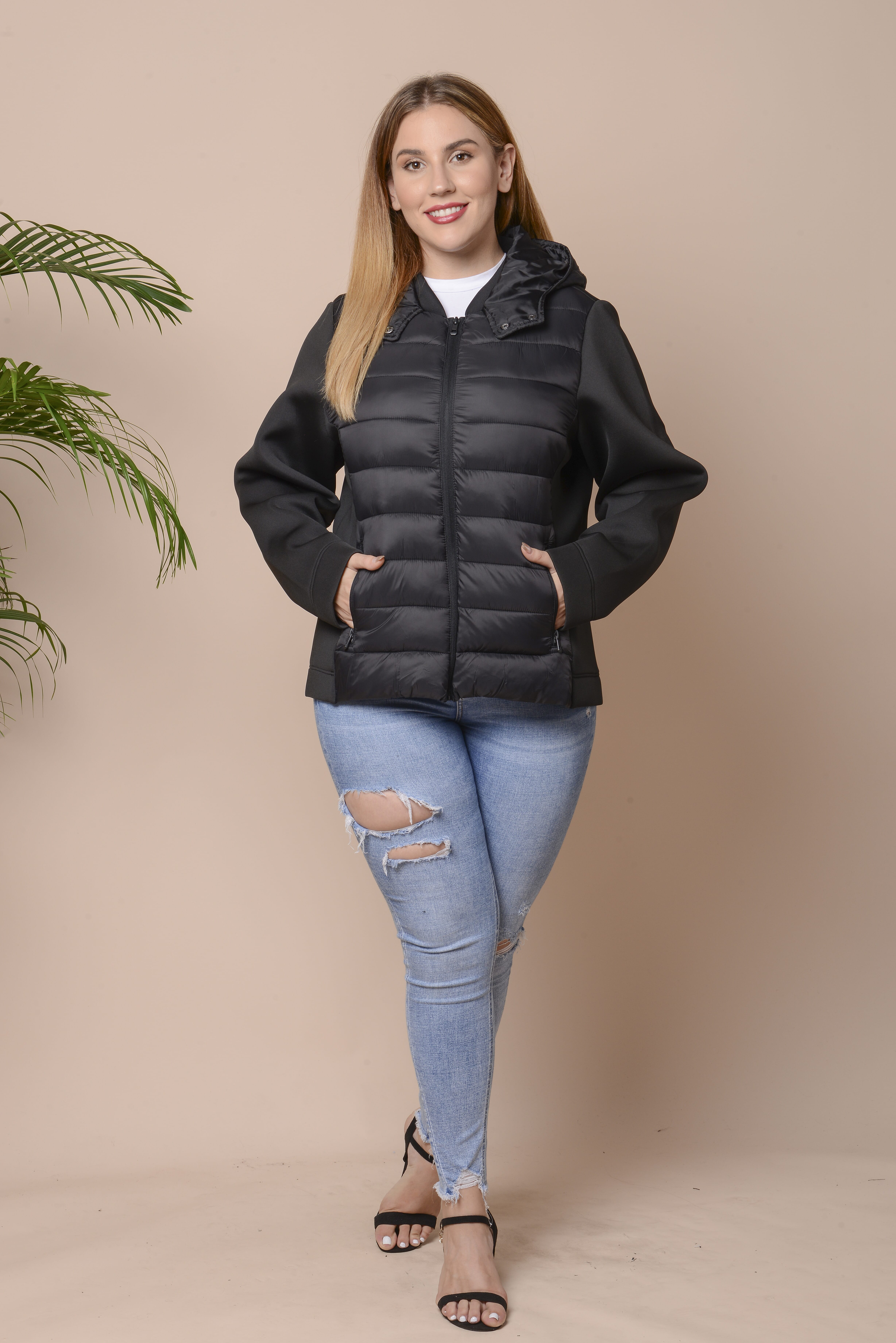 Passage Black Zip-Front Hooded Puffer Jacket with Contrast Sleeves (S, Nylon and Polyester)
