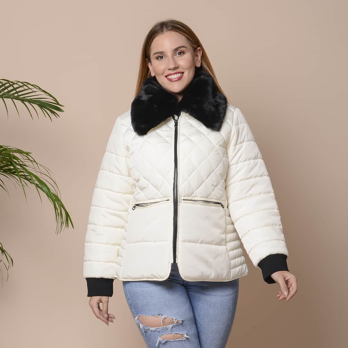 PASSAGE White with Black Faux Fur Collar Puffer Coat (S, 100% Polyester) image number 0