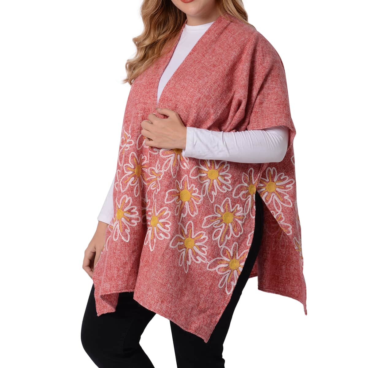 Passage Pink Tweed Daisy Floral Kimono (31.5”x29”,) image number 2
