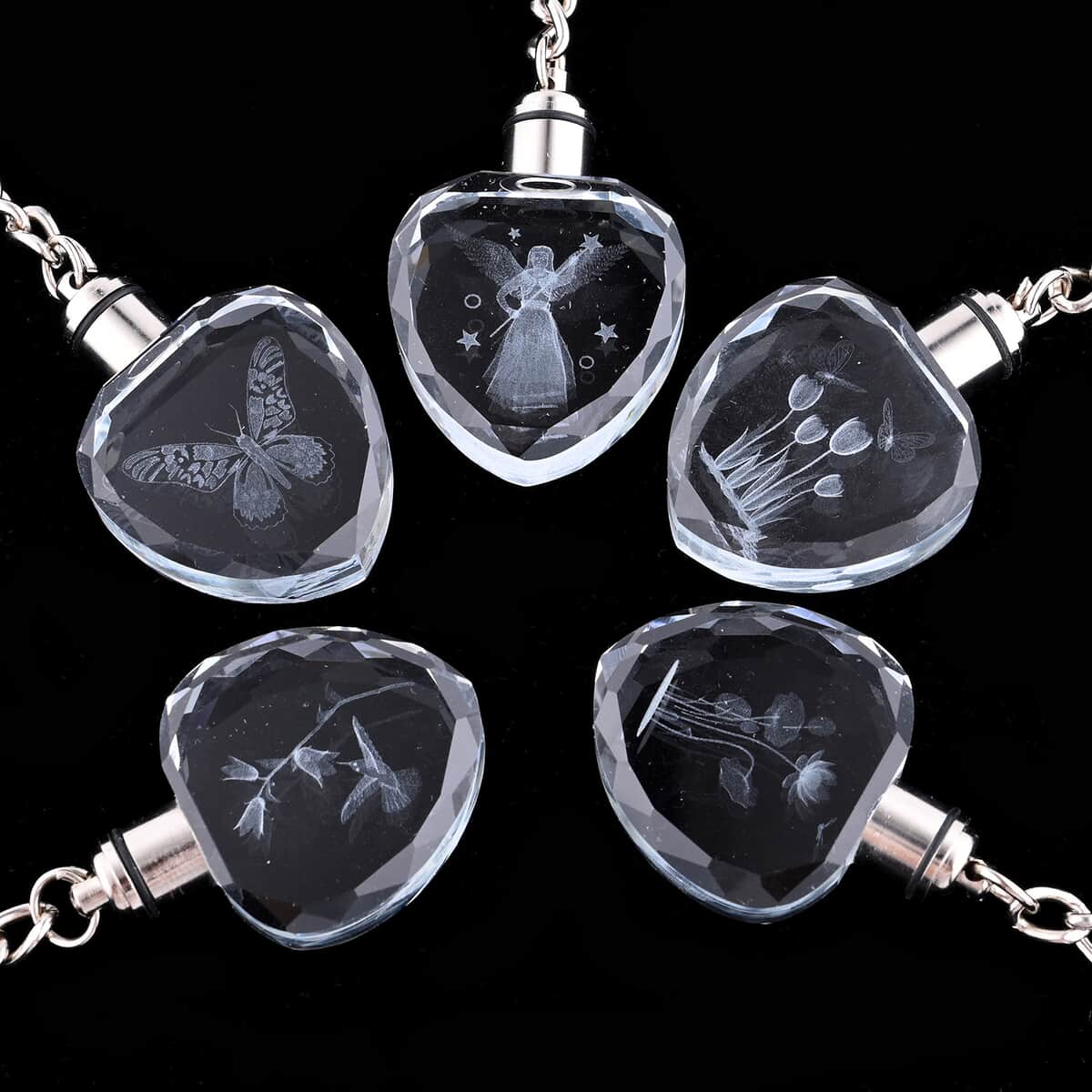 Set of 5 Crystal LED Heart Keychains (3xAG1 Battery included) image number 4