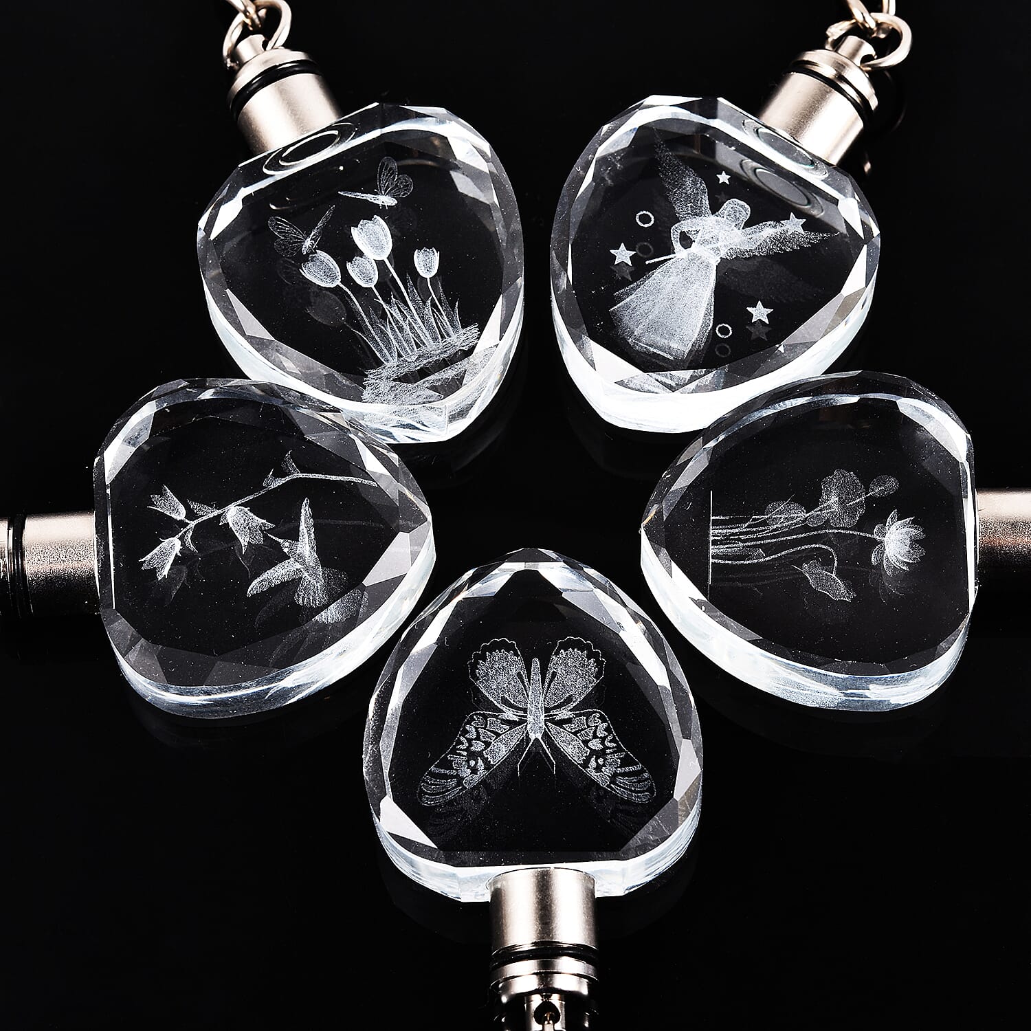 Set of 5 Crystal LED Heart Keychains (3xAG1 Battery included)