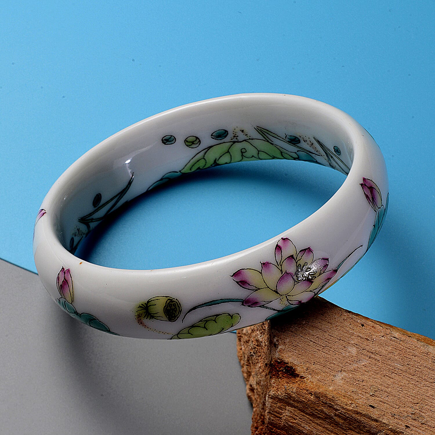 Ceramic Flower Pattern Bangle Bracelet (8.25 In) 227.50 ctw