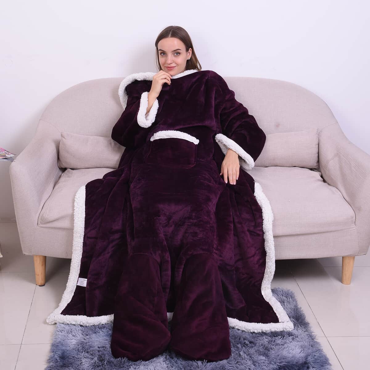 Homesmart Dark Purple and White Super Soft Flannel-Sherpa TV Blanket (100% Microfiber) image number 0