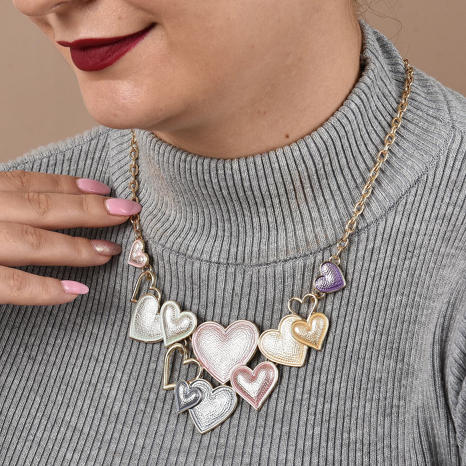 Enameled Heart Necklace 20-22 Inches in Goldtone