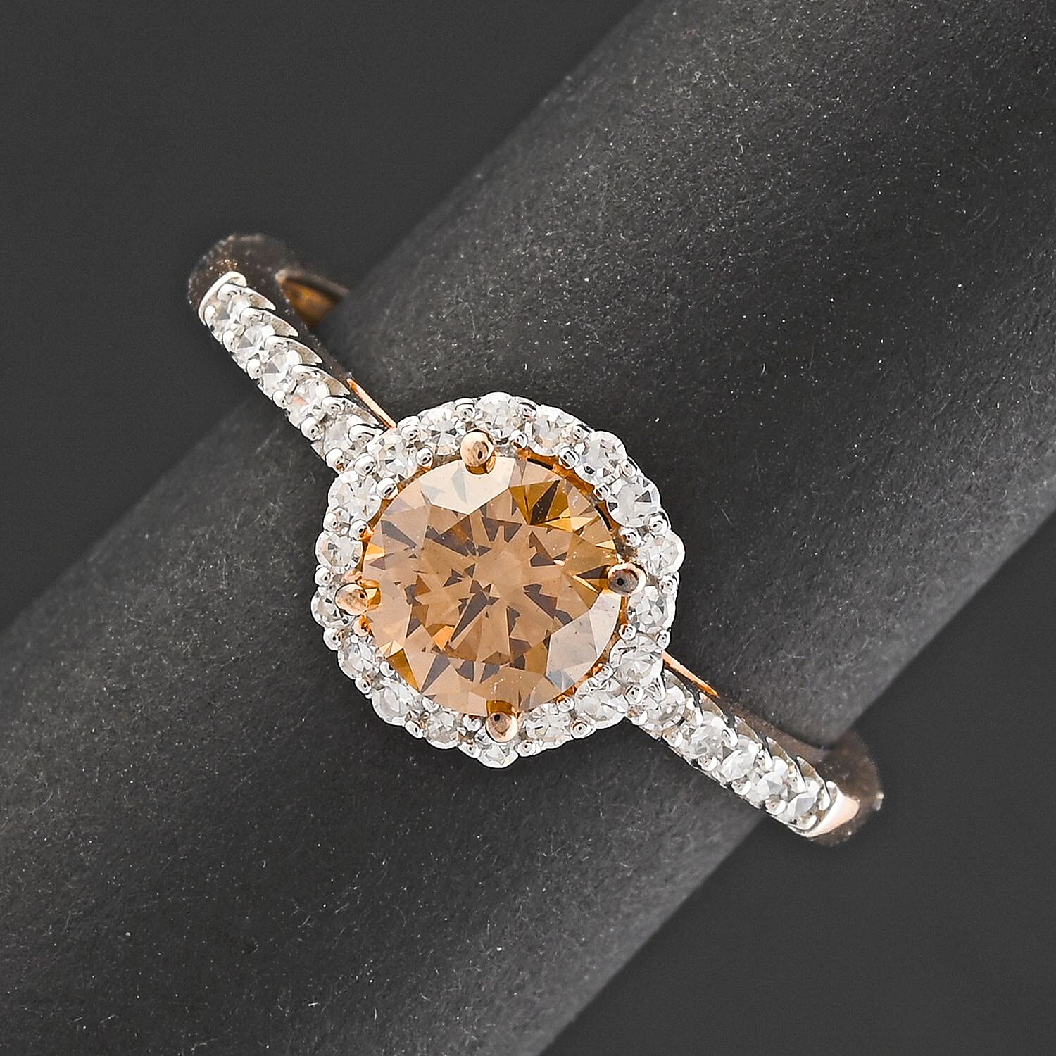 Moissanite (Rnd 6 mm) 0.71 ctw